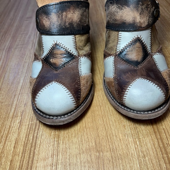 Freebird Steven Multi Clog Beetle - Picture 3 of 11